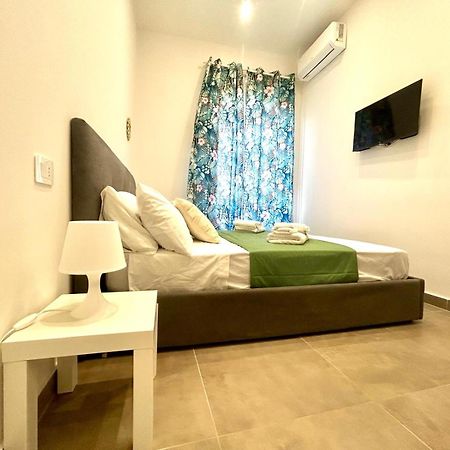 Fly Zone Naples Bed & Breakfast Exterior foto