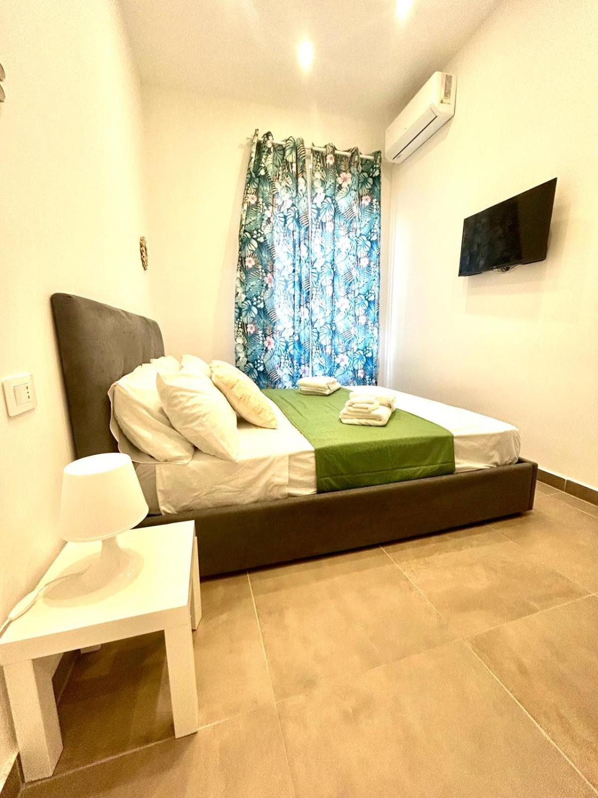 Fly Zone Naples Bed & Breakfast Exterior foto